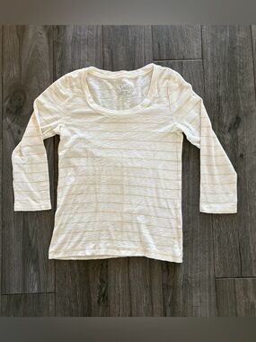 3/15$ 🛍️ J. Crew Artist Tee